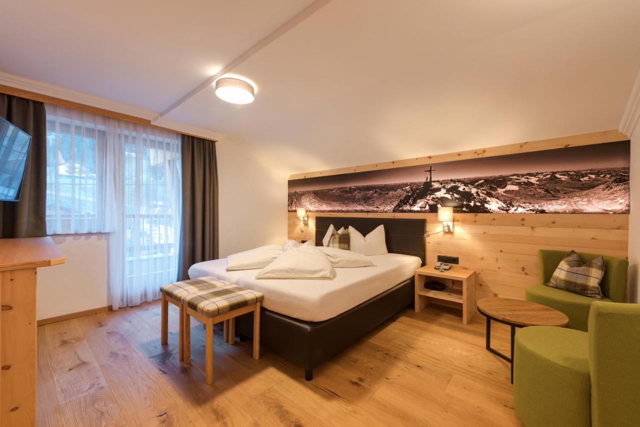 Hotel Enzian Paznaun Зе Екстер'єр фото